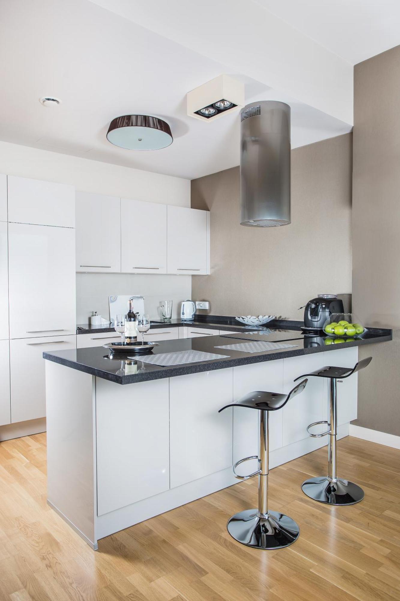 Apartamenty Sky Tower Вроцлав Екстериор снимка